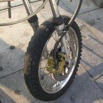 Bu güzel motorun ön tekeri :)